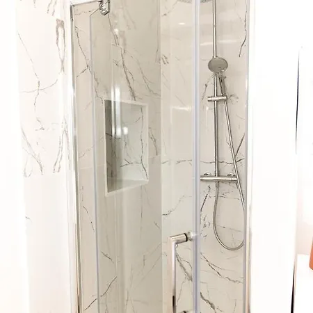 Le Provencal - Beau T2 Centre - Gare - Tram דירה לה מאנש