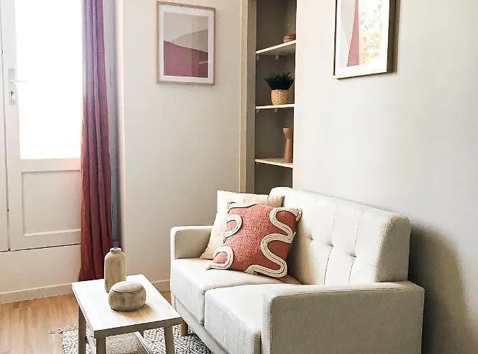 Le Provencal - Beau T2 Centre - Gare - Tram